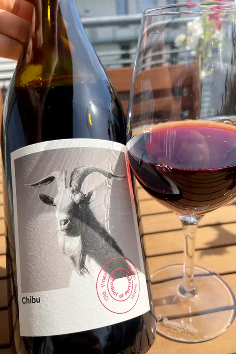 Casa de Mouraz Chibu 2021 bottle and glass - Natural Wine Dealers