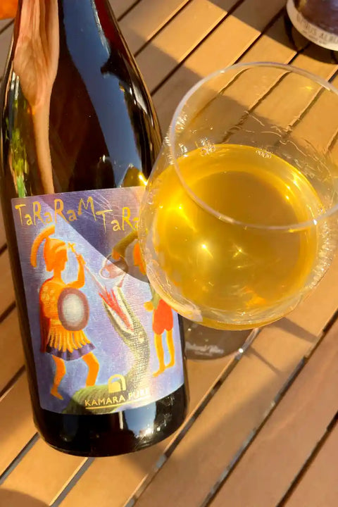 Bottle and glass of Tararam Tararam 2023 - Natural Wine Dealers