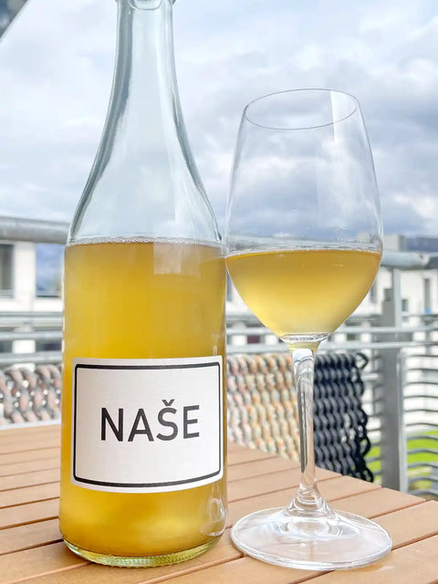 Nestarec Nase 2022 bottle and glass - Natural Wine Dealers