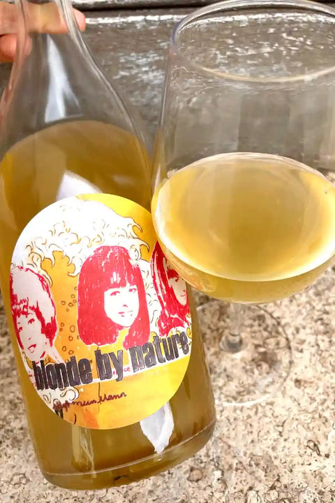 Pittanuer Blond by Nature 2023 bottle and glass - Natural Wine Dealers