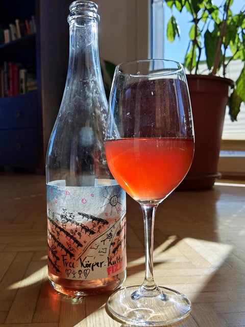 Bianka und Daniel Schmitt - Frei. Körper. Kultur. Rosé FIZZ 2021 - Natural Wine Dealers