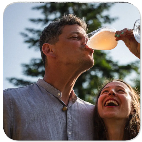 Andrej_and_Nadja_from_Naboso_enjoying_life