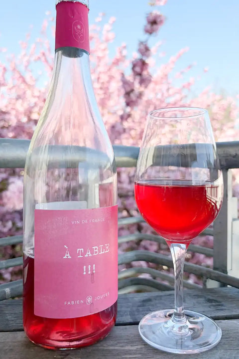 Bottle and glass of Fabien Jouves A Table 2025 - Natural Wine Dealers
