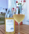 Joiseph Mischkultur 2021 bottle with glass