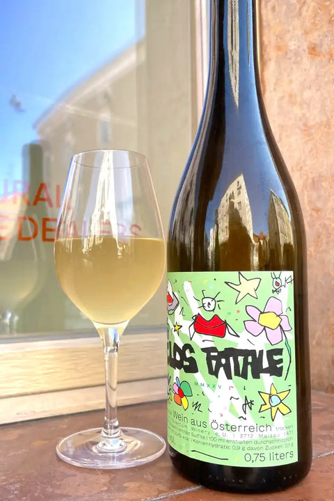 Bottle and glass of Quantum Winery Clos Fatale - Natural Wine Dealers