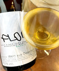 Bottle and glass of Quantum Winery Floris - Natural Wine Dealers