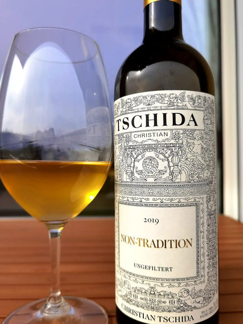 Tschida Non Tradition Weiss 2019 with Glass